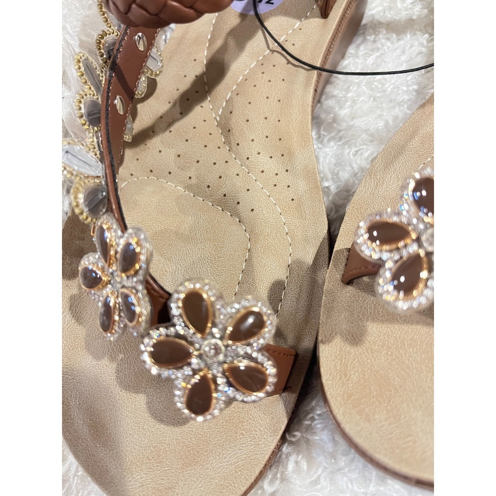 ANDIAMO Brown Floral Rhinestone Flat Sandals Ankle Strap Women's Size 8.5 NWNT